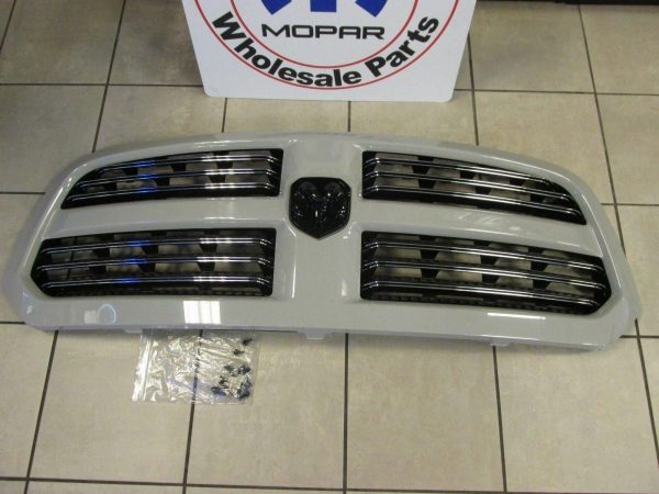 DODGE RAM 1500 Sport Grill Assembly Unpainted With Black Ram Emblem OEM MOPAR