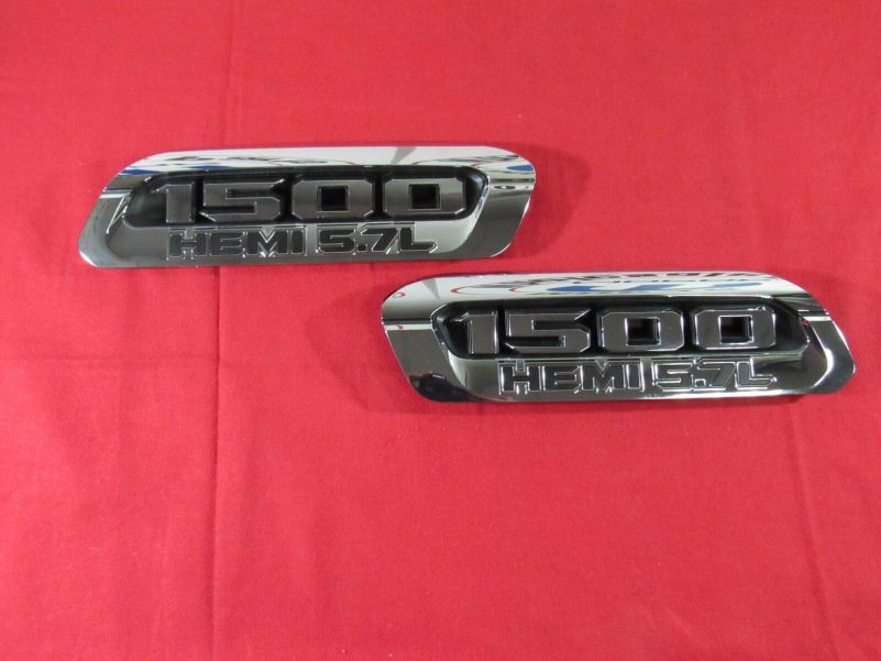 2019/2020 DODGE RAM Chrome 1500 HEMI 5.7L RIGHT & LEFT Hood Bezel NEW OEM MOPAR