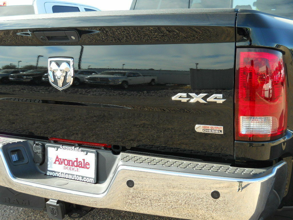 Genuine Mopar Tailgate Emblem – RAM 2500/3500 Cummins High Output – Chrome/Red/Black