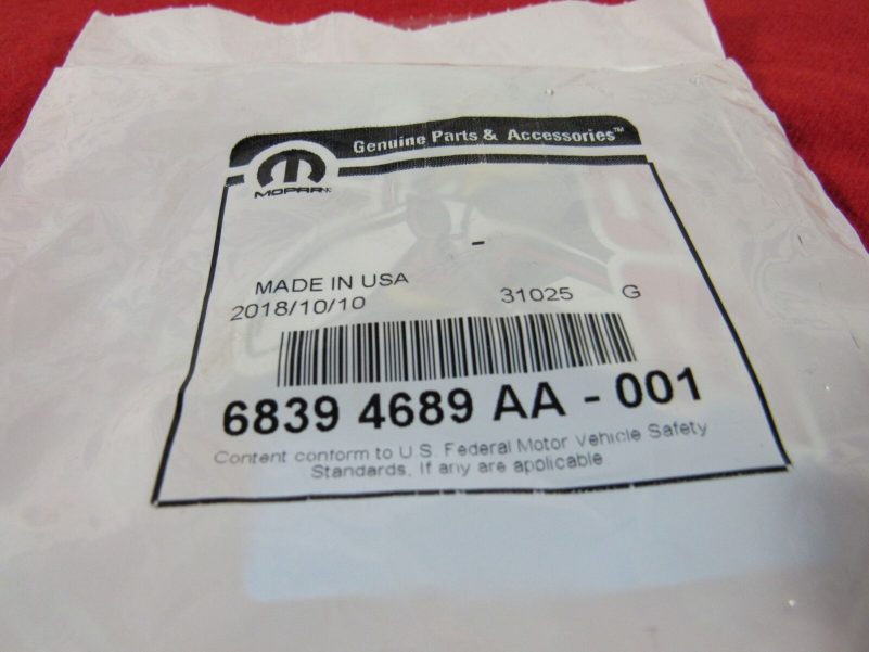 DODGE CHARGER SCATPACK 392 Emblem Right Side NEW OEM MOPAR - Image 3