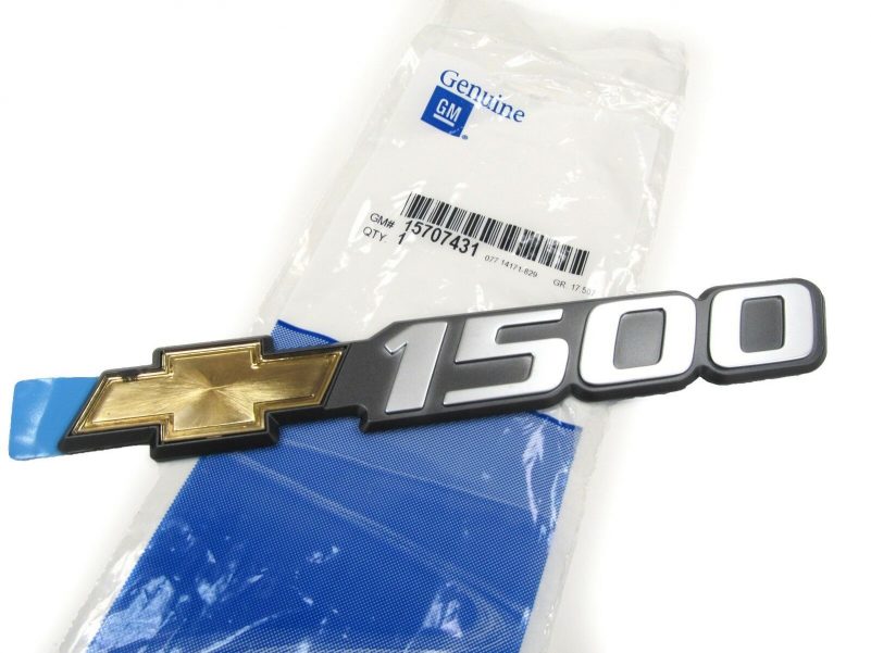 OEM NEW Right or Left Front Door "1500" Emblem Badge 00-03 Silverado 15707431