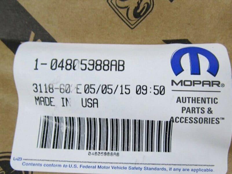 05-07 CHRYSLER 300 TRUNK CHROME TRUNK LID EMBLEM BADGE NAMEPLATE MOPAR GENUINE - Image 5