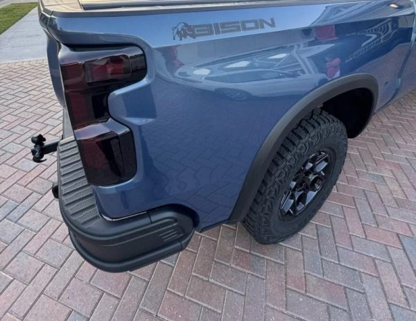 OEM Chevrolet Colorado ZR2 Bison Bedside Decals Trim New 2PC Set 2021-2024