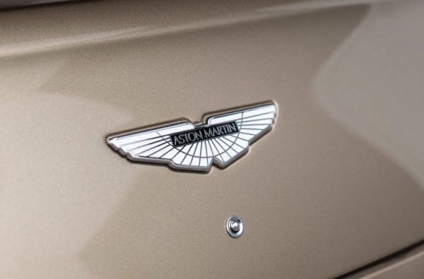 GENUINE OEM CD33-407A74-BB ASTON MARTIN VANQUISH BADGE ASSEMBLY, ASTON MARTIN WINGS EMBLEM NEW