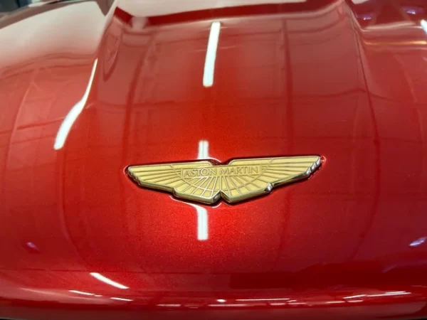 GENUINE OEM CG33-407A74-AA ASTON MARTIN GOLD BADGE ASSEMBLY AML Compatible with DBS, V8 Vantage, Vantage GT8 EMBLEM NEW