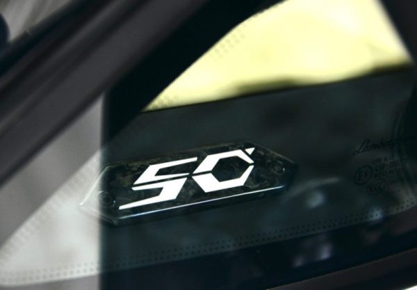 GENUINE OEM 470000107B LAMBORGHINI AVENTADOR LP700-4 PLATE BADGE EMBLEM NEW