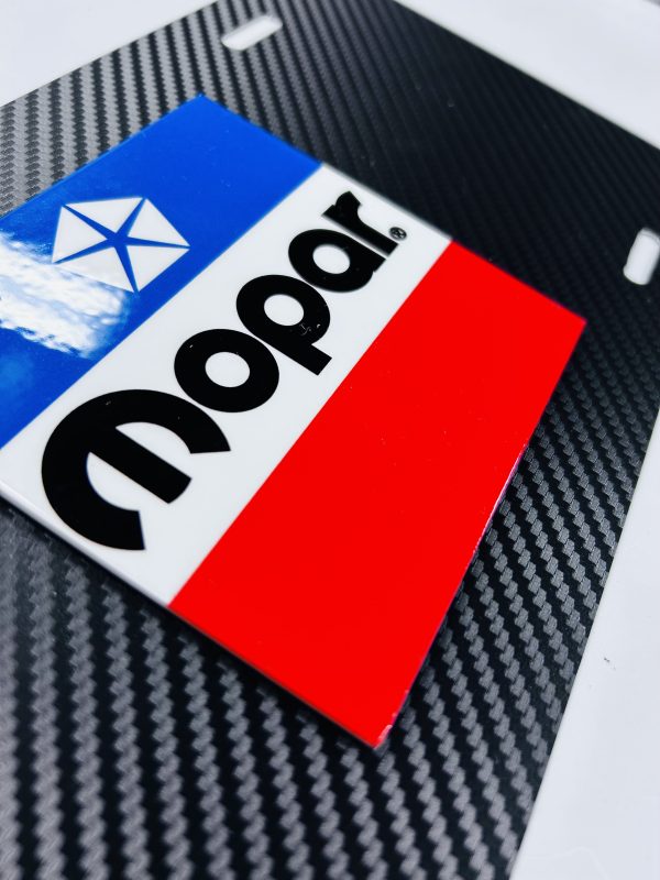 OEM 3D Dodge Mopar Chrysler Shield Carbon Fiber License Plate New (1)PC Licensed Product Thin Aluminum Rare! Fits Challenger / Charger / Ram / Jeep / Magnum / 300